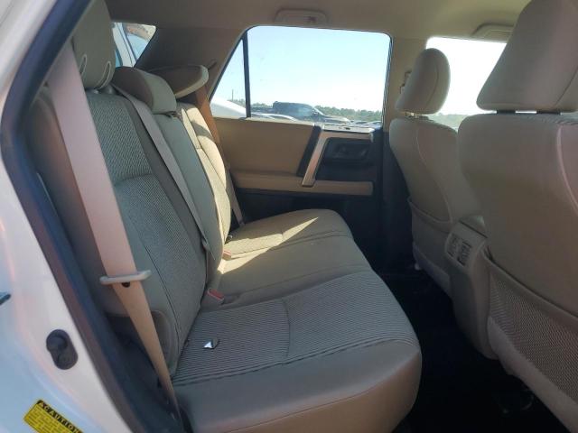 Photo 10 from auction – 2011 TOYOTA 4RUNNER SR with VIN JTEZU5JR2B5024646