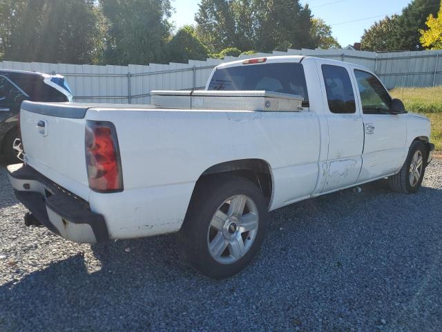 Photo 3 from auction – 2006 CHEVROLET SILVERADO with VIN 1GCEC19V76Z210732