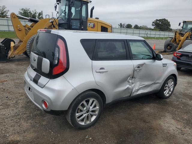 Foto 3 de la subasta – 2017 KIA SOUL + con VIN KNDJP3A56H7446538
