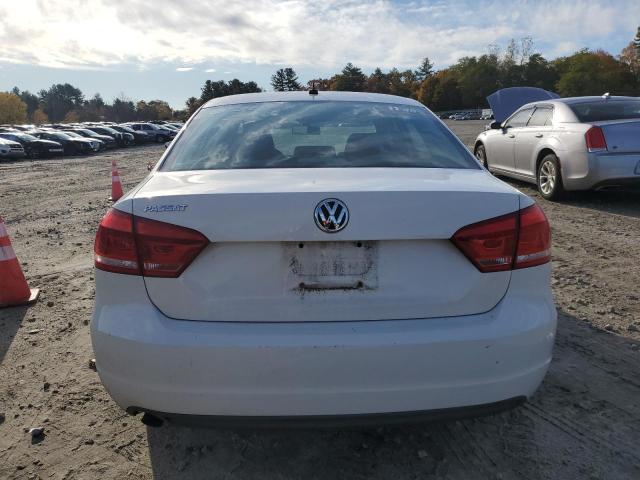Photo 6 from auction – 2013 VOLKSWAGEN PASSAT S with VIN 1VWAP7A37DC104147