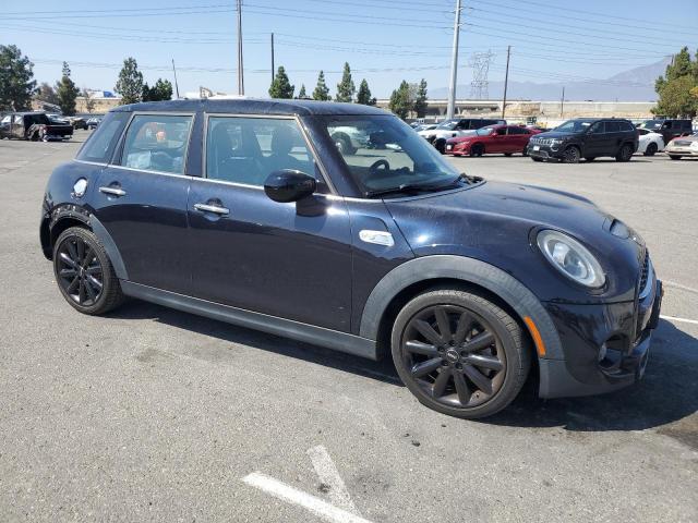Photo 4 from auction – 2020 MINI COOPER S with VIN WMWXU9C01L2L97548