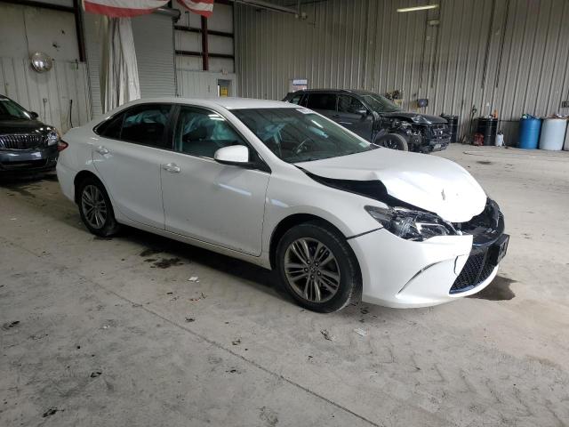 Photo 4 from auction – 2017 TOYOTA CAMRY LE with VIN 4T1BF1FK2HU728523