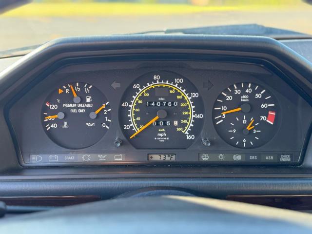 Photo 8 from auction – 1995 MERCEDES-BENZ E 320 BASE with VIN WDBEA32E2SC266939