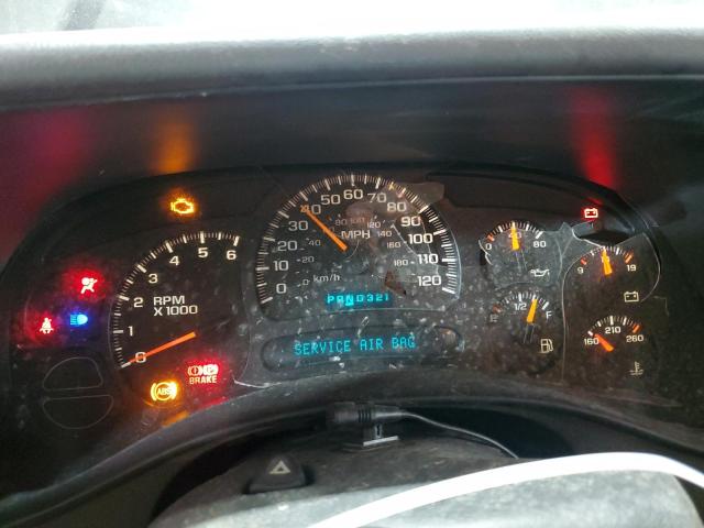 Photo 9 from auction – 2004 CHEVROLET SILVERADO with VIN 2GCEK19TX41364973