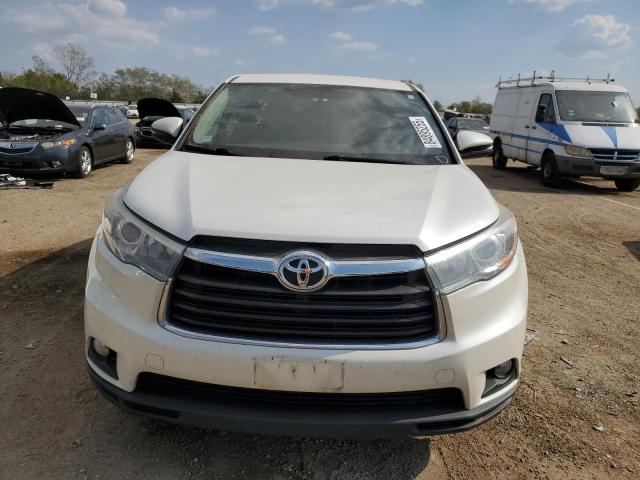 Photo 5 from auction – 2016 TOYOTA HIGHLANDER with VIN 5TDBKRFH2GS227816
