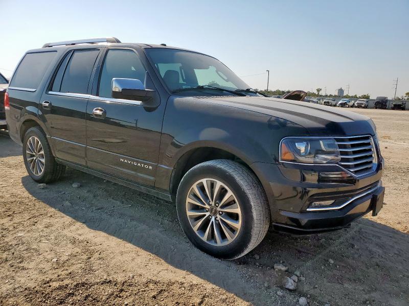 Photo 4 from auction – 2016 LINCOLN NAVIGATOR with VIN 5LMJJ2HT2GEL12175