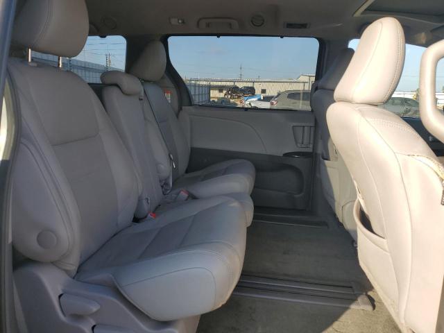 Photo 11 from auction – 2017 TOYOTA SIENNA XLE with VIN 5TDYZ3DC0HS840562