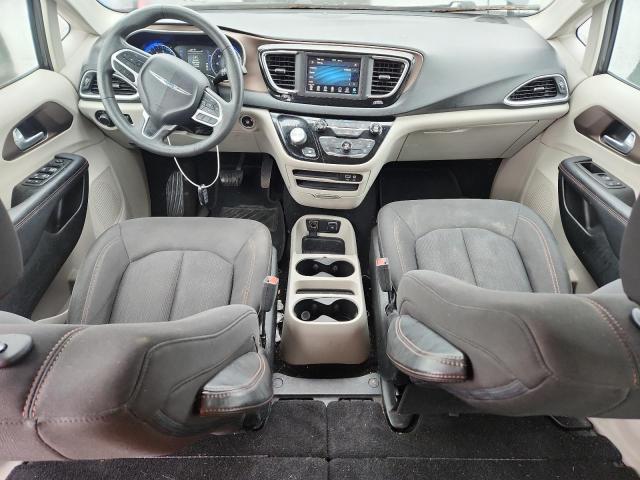 Photo 8 from auction – 2018 CHRYSLER PACIFICA T with VIN 2C4RC1DG5JR148700