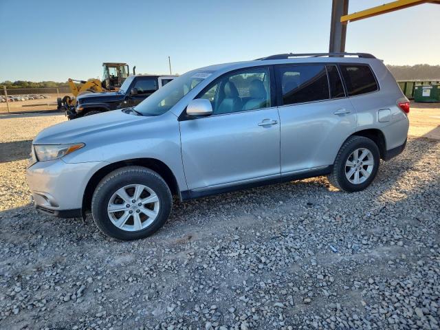 TOYOTA HIGHLANDER 2011 with VIN 5TDZK3EH0BS048910 - Photo from auction