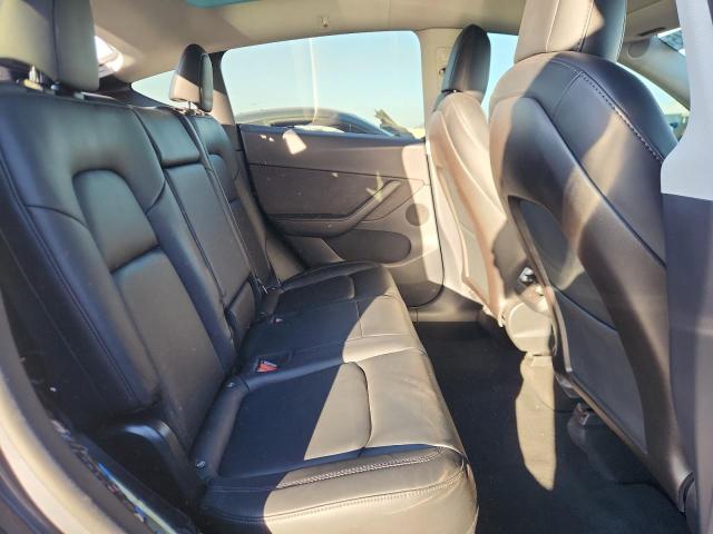 Photo 10 from auction – 2020 TESLA MODEL Y with VIN 5YJYGDEF2LF013888