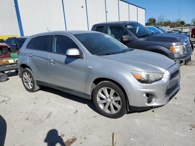 Photo 4 from auction – 2015 MITSUBISHI OUTLANDER with VIN 4A4AP3AU1FE019759