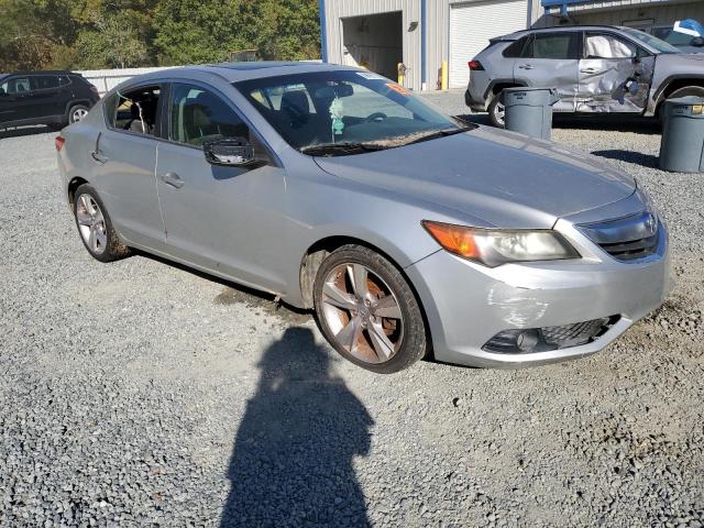 Photo 4 from auction – 2013 ACURA ILX 20 PRE with VIN 19VDE1F52DE003497