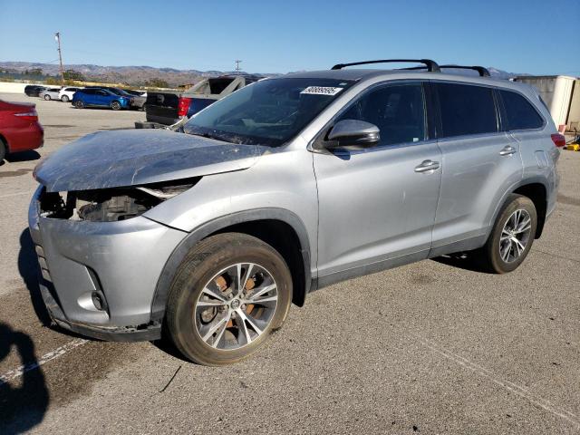 TOYOTA HIGHLANDER 2019 with VIN 5TDZZRFH1KS289386 - Photo from auction