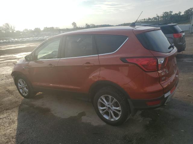 Photo 2 from auction – 2019 FORD ESCAPE SE with VIN 1FMCU9GD4KUB50991