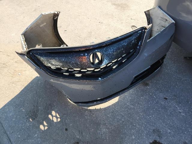 Photo 12 from auction – 2017 ACURA TLX with VIN 19UUB1F35HA008637