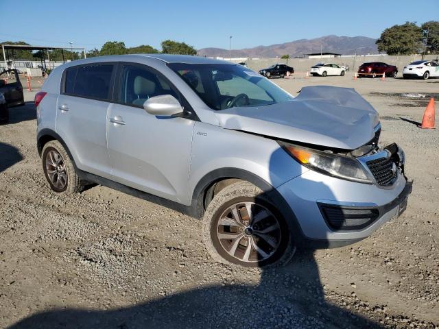 Photo 4 from auction – 2014 KIA SPORTAGE L with VIN KNDPBCAC9E7560200