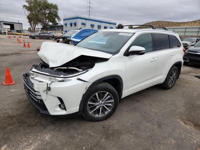 TOYOTA HIGHLANDER 2017 with VIN 5TDJZRFH6HS517923 - Photo from auction