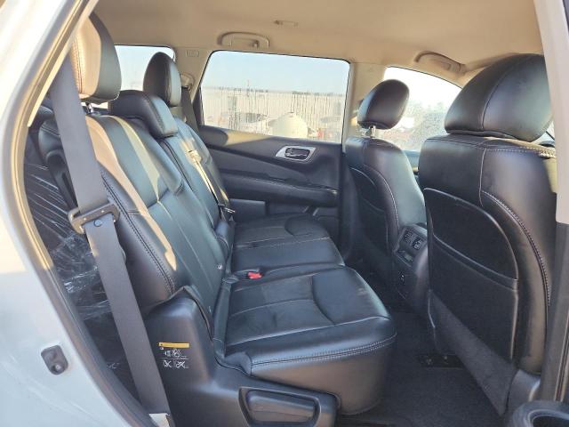 Photo 11 from auction – 2015 NISSAN PATHFINDER with VIN 5N1AR2MN8FC667719