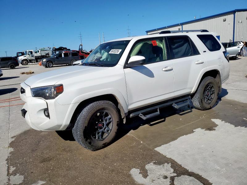 TOYOTA 4RUNNER SR 2023 with VIN JTEEU5JR6P5297630 - Photo from auction