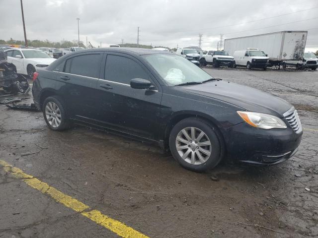Photo 4 from auction – 2013 CHRYSLER 200 TOURIN with VIN 1C3CCBBB3DN727984