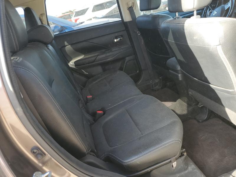 Photo 11 from auction – 2016 MITSUBISHI OUTLANDER with VIN JA4AZ3A37GZ002171
