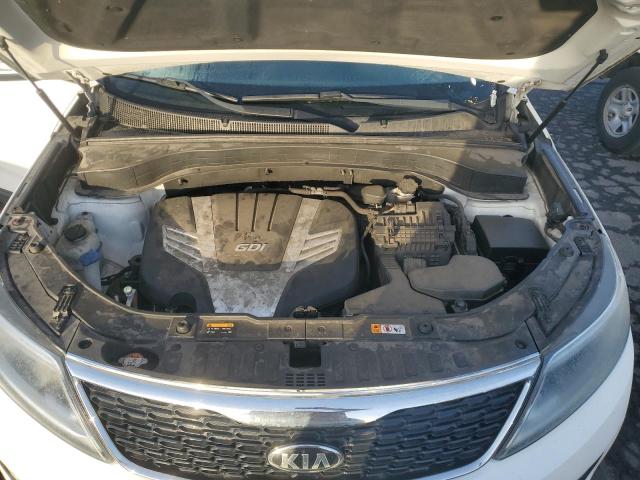 Photo 12 from auction – 2015 KIA SORENTO LX with VIN 5XYKTDA77FG618597