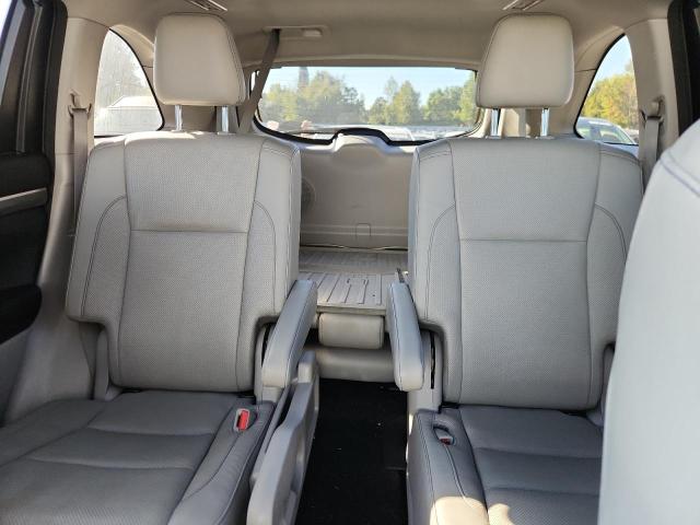 Photo 10 from auction – 2018 TOYOTA HIGHLANDER with VIN 5TDDGRFH0JS040902