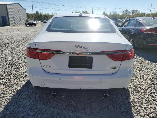 Photo 6 from auction – 2016 JAGUAR XF PRESTIG with VIN SAJBK4BV2GCY16320