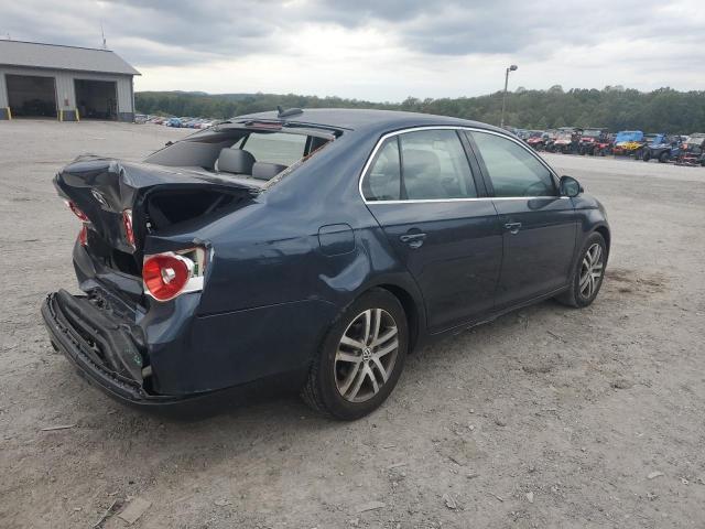 Photo 3 from auction – 2005 VOLKSWAGEN NEW JETTA with VIN 3VWDF71K45M634339
