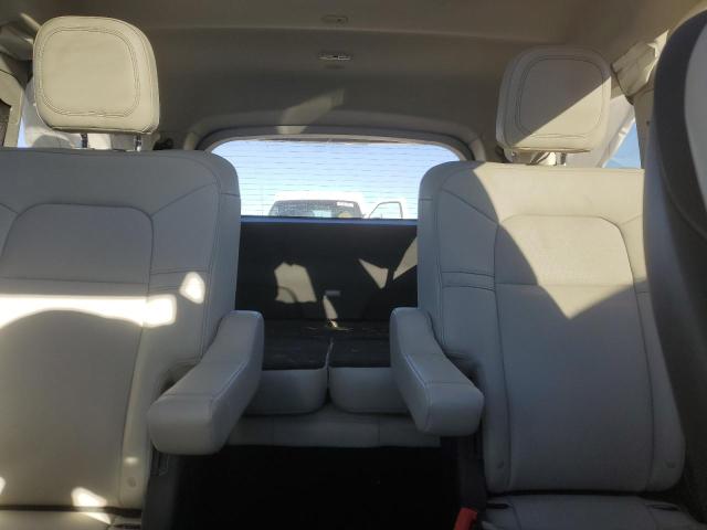 Photo 10 from auction – 2025 LINCOLN AVIATOR with VIN 5LM5J6XC9SGL00239