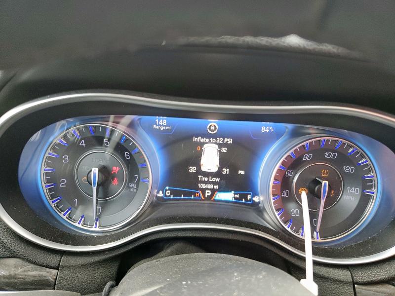 Zdjęcie 9 z aukcji – 2015 CHRYSLER 300 LIMITE z VIN 2C3CCAAG9FH838039