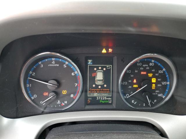 Photo 9 from auction – 2017 TOYOTA RAV4 LIMIT with VIN 2T3YFREV2HW379679