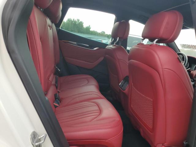 Photo 11 from auction – 2022 MASERATI LEVANTE BA with VIN ZN661XUA7NX402694