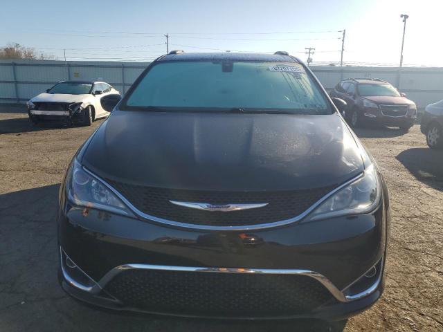 Photo 5 from auction – 2017 CHRYSLER PACIFICA T with VIN 2C4RC1BG2HR661481
