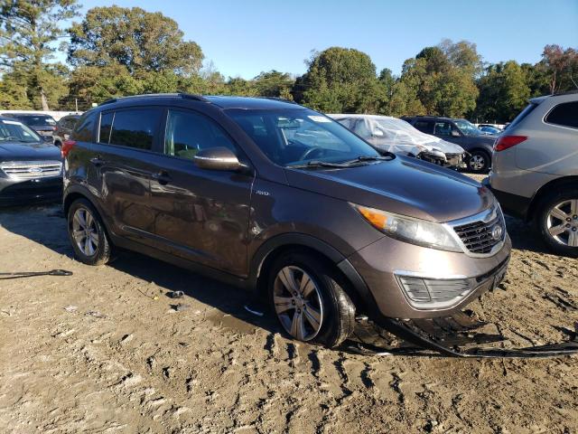 Photo 4 from auction – 2011 KIA SPORTAGE L with VIN KNDPBCA27B7170179