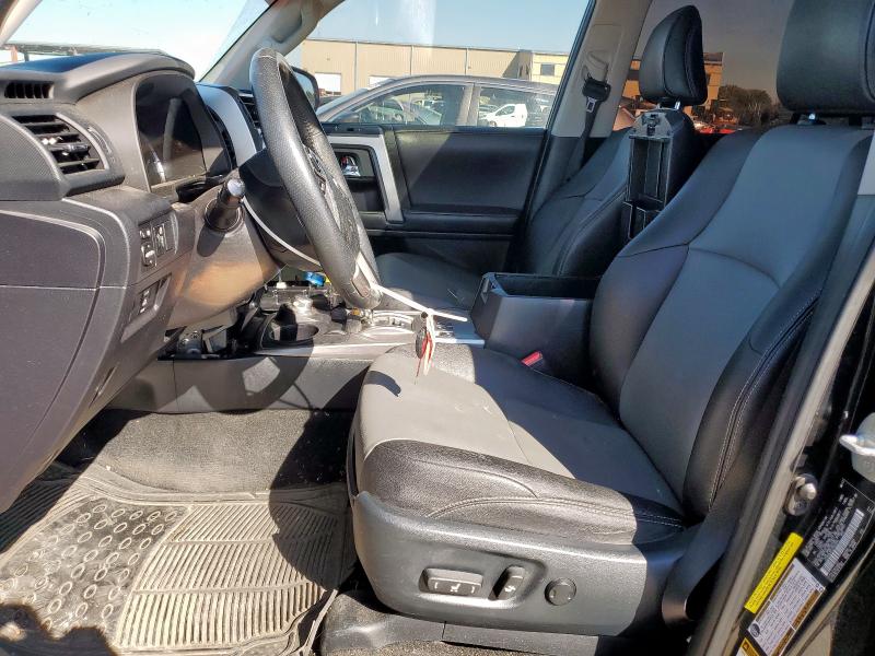 Photo 7 from auction – 2018 TOYOTA 4RUNNER SR with VIN JTEBU5JR5J5502896