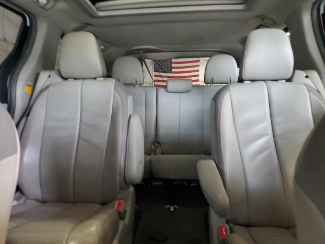 Photo 10 from auction – 2013 TOYOTA SIENNA XLE with VIN 5TDDK3DC3DS069043