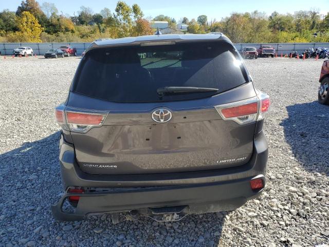 Photo 6 from auction – 2016 TOYOTA HIGHLANDER with VIN 5TDDKRFH2GS235097
