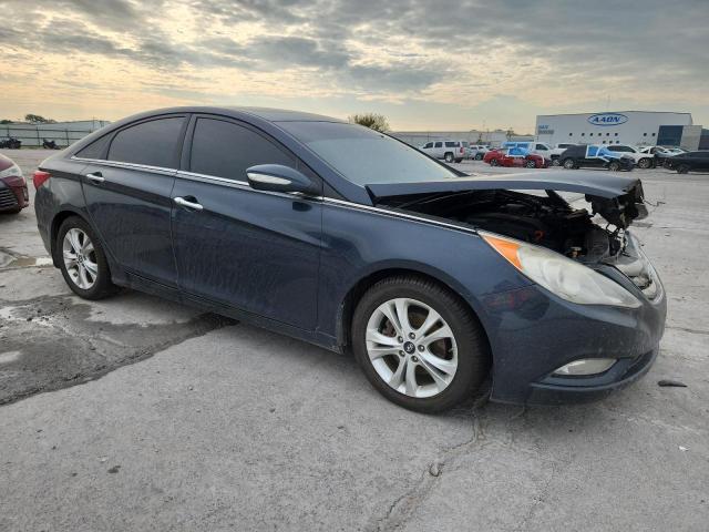 Photo 4 from auction – 2013 HYUNDAI SONATA SE with VIN 5NPEC4AC4DH696741