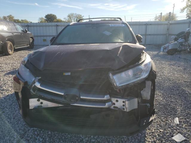 Photo 5 from auction – 2019 TOYOTA HIGHLANDER with VIN 5TDJZRFH3KS724776