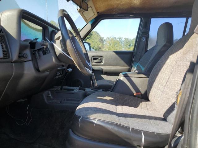 Photo 7 from auction – 2001 JEEP CHEROKEE S with VIN 1J4FT48S61L576779