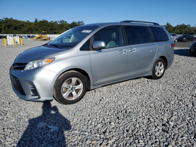 TOYOTA SIENNA LE 2020 with VIN 5TDKZ3DC4LS022220 - Photo from auction