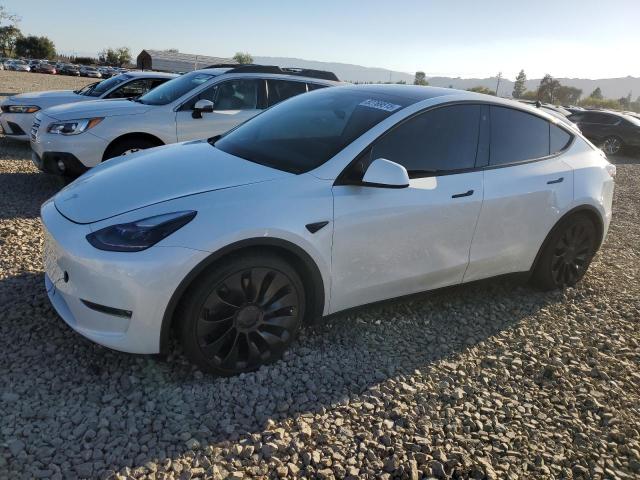 TESLA MODEL Y 2023 with VIN 7SAYGDEF2PF740036 - Photo from auction