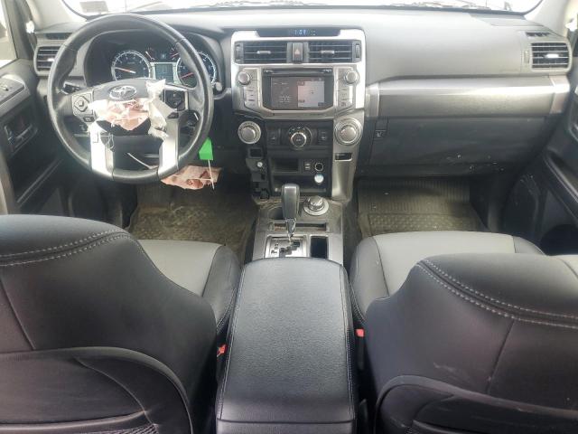 Photo 8 from auction – 2018 TOYOTA 4RUNNER SR with VIN JTEBU5JR0J5538799