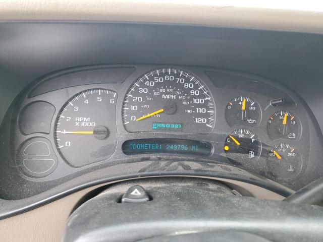 Photo 9 from auction – 2004 CHEVROLET SILVERADO with VIN 1GCEK19T94E179876
