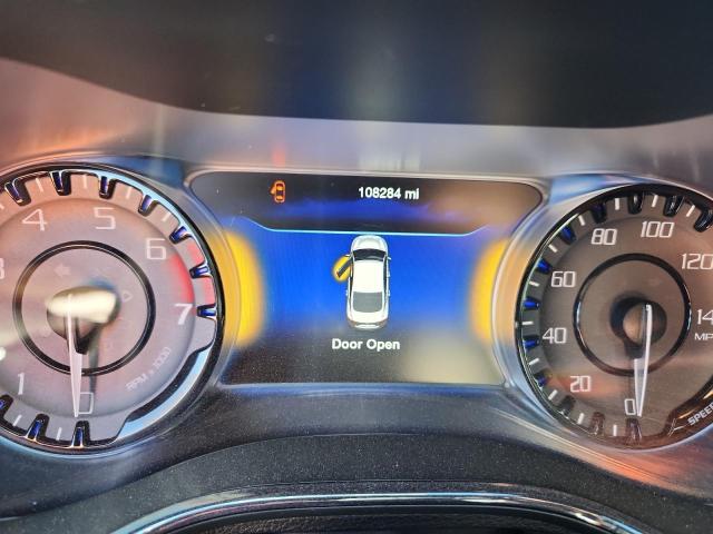 Photo 9 from auction – 2015 CHRYSLER 200 S with VIN 1C3CCCBBXFN752969