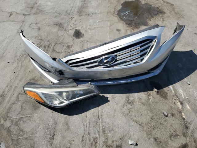 Photo 12 from auction – 2016 HYUNDAI SONATA SE with VIN 5NPE24AF9GH428169