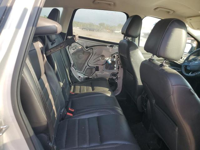 Photo 10 from auction – 2017 FORD ESCAPE SE with VIN 1FMCU9GD8HUA26425