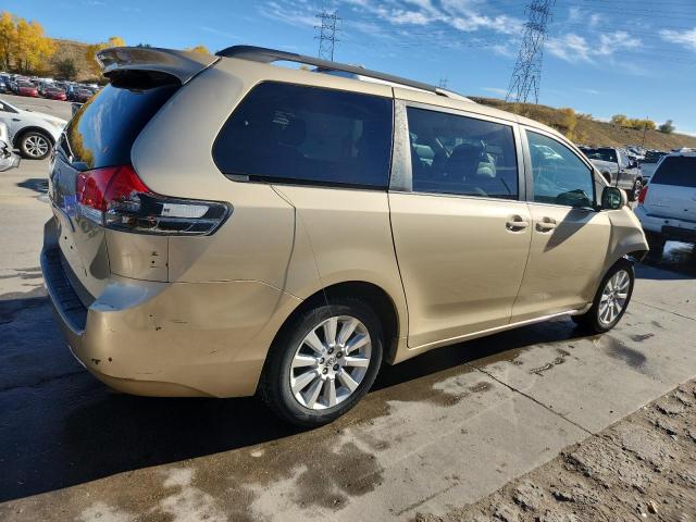 Photo 3 from auction – 2011 TOYOTA SIENNA LE with VIN 5TDJK3DC2BS003972
