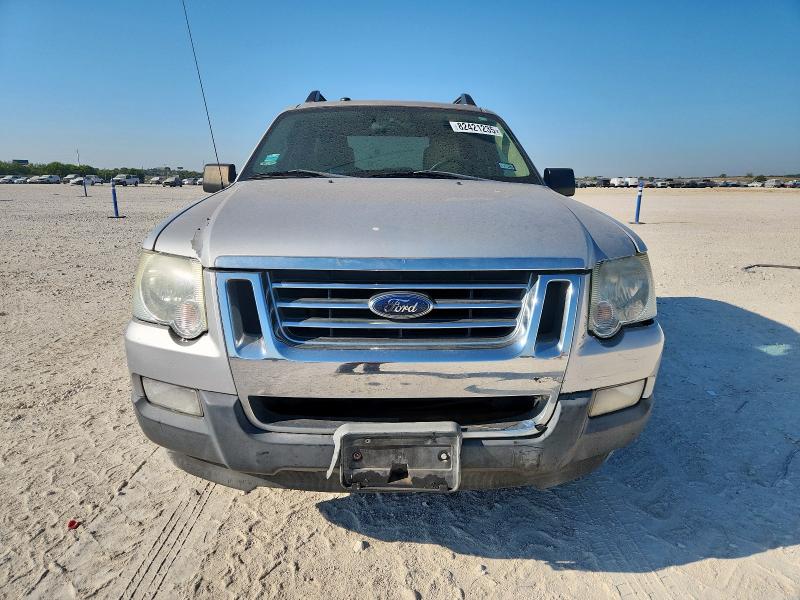 Photo 5 from auction – 2010 FORD EXPLORER S with VIN 1FMEU3BE0AUF05868